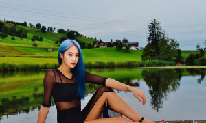 https://www.instagram.com/mobangchoi